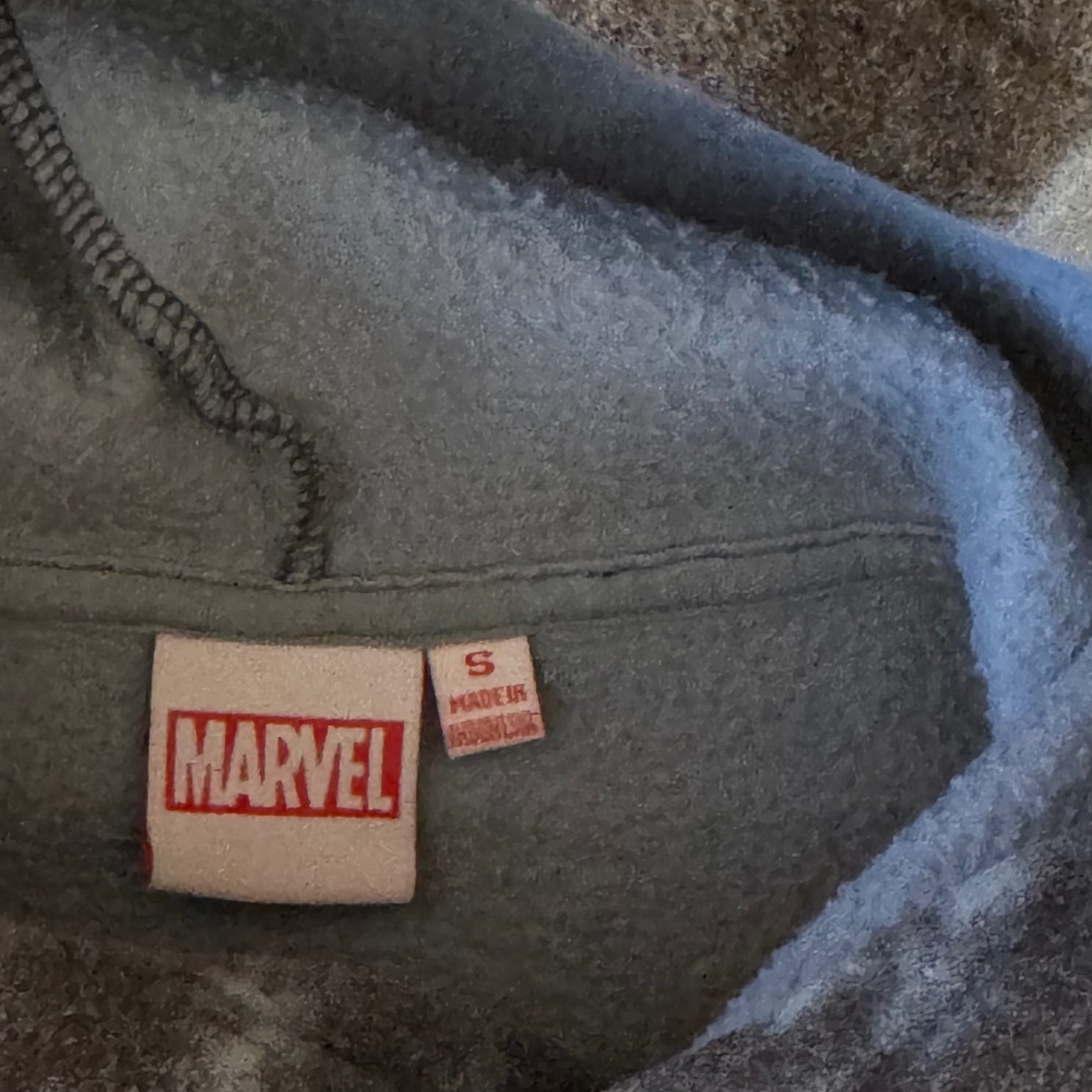 Marvel Boys Sweatshirt hoodie size S 6/7 - Picture 3 of 5